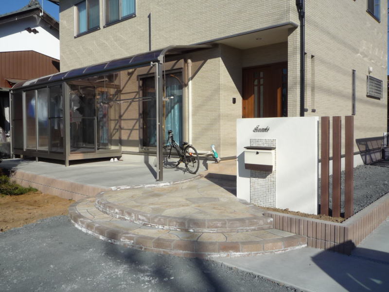 広栄産業 エクステリア ガーデンリフォーム 小山市 栃木県 茨木県 古河市 ガーデン工事 外構工事 野木町 佐野市 下都賀郡