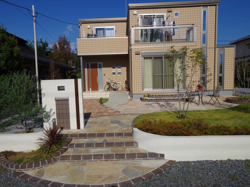 広栄産業 エクステリア ガーデンリフォーム 小山市 栃木県 茨木県 古河市 ガーデン工事 外構工事 野木町 佐野市 下都賀郡