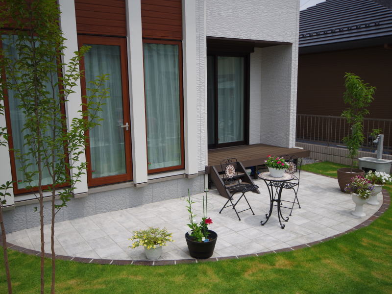 広栄産業 エクステリア ガーデンリフォーム 小山市 栃木県 茨木県 古河市 ガーデン工事 外構工事 野木町 佐野市 下都賀郡