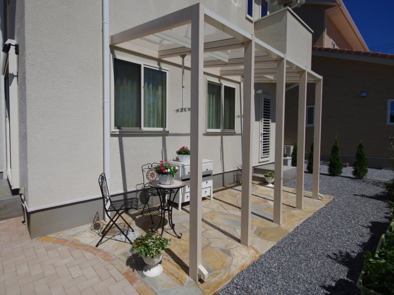 広栄産業 エクステリア ガーデンリフォーム 小山市 栃木県 茨木県 古河市 ガーデン工事 外構工事 野木町 佐野市 下都賀郡