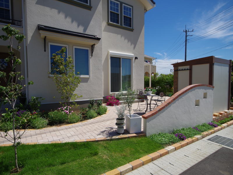 広栄産業 エクステリア ガーデンリフォーム 小山市 栃木県 茨木県 古河市 ガーデン工事 外構工事 野木町 佐野市 下都賀郡