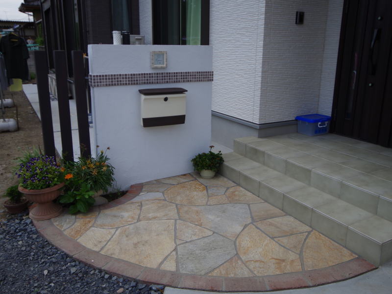 広栄産業 エクステリア ガーデンリフォーム 小山市 栃木県 茨木県 古河市 ガーデン工事 外構工事 野木町 佐野市 下都賀郡