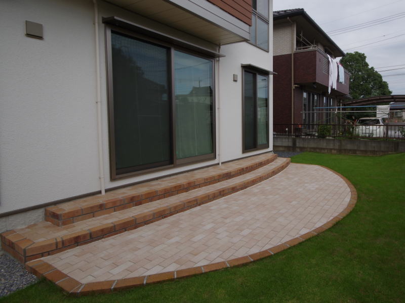 広栄産業 エクステリア ガーデンリフォーム 小山市 栃木県 茨木県 古河市 ガーデン工事 外構工事 野木町 佐野市 下都賀郡