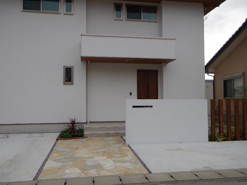 広栄産業 エクステリア ガーデンリフォーム 小山市 栃木県 茨木県 古河市 ガーデン工事 外構工事 野木町 佐野市 下都賀郡