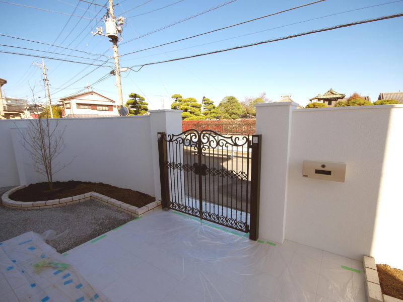 広栄産業 エクステリア ガーデンリフォーム 小山市 栃木県 茨木県 古河市 ガーデン工事 外構工事 野木町 佐野市 下都賀郡