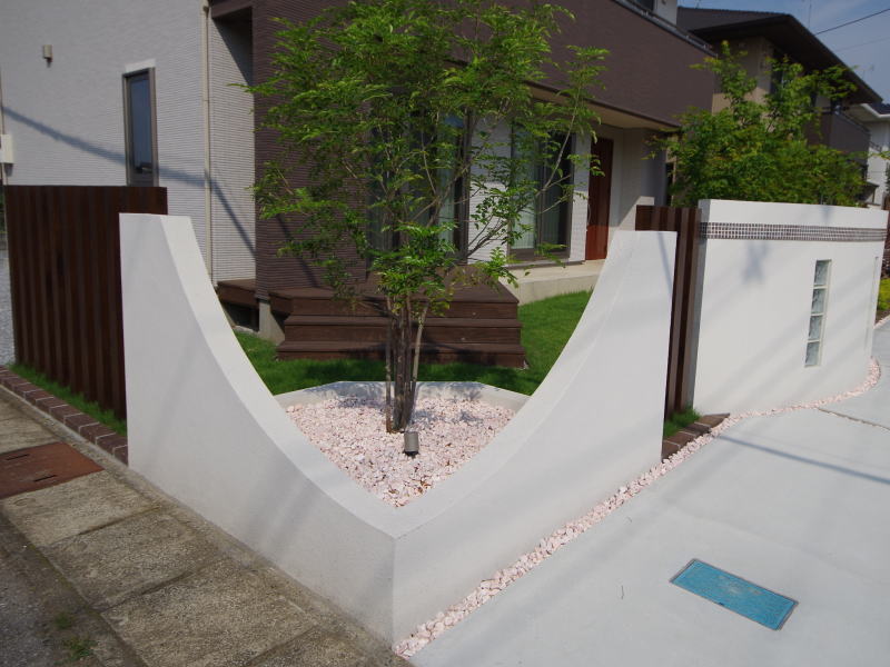 広栄産業 エクステリア ガーデンリフォーム 小山市 栃木県 茨木県 古河市 ガーデン工事 外構工事 野木町 佐野市 下都賀郡