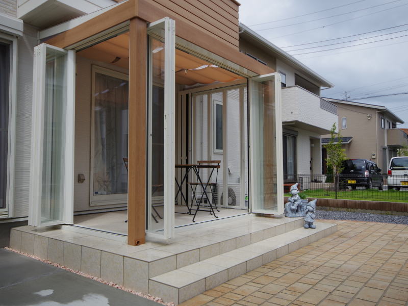 広栄産業 エクステリア ガーデンリフォーム 小山市 栃木県 茨木県 古河市 ガーデン工事 外構工事 野木町 佐野市 下都賀郡