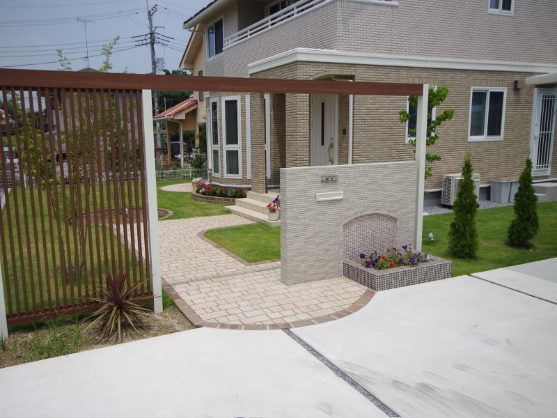 広栄産業 エクステリア ガーデンリフォーム 小山市 栃木県 茨木県 古河市 ガーデン工事 外構工事 野木町 佐野市 下都賀郡