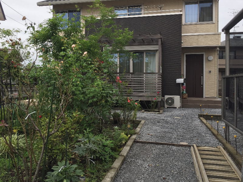 広栄産業 エクステリア ガーデンリフォーム 小山市 栃木県 茨木県 古河市 ガーデン工事 外構工事 野木町 佐野市 下都賀郡