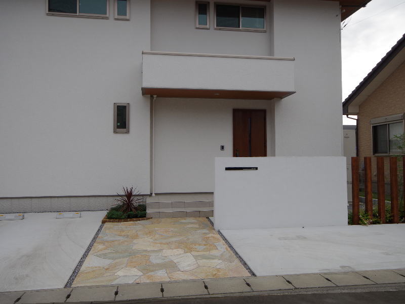 広栄産業 エクステリア ガーデンリフォーム 小山市 栃木県 茨木県 古河市 ガーデン工事 外構工事 野木町 佐野市 下都賀郡