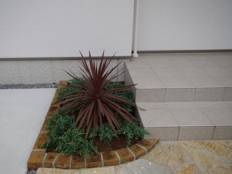 広栄産業 エクステリア ガーデンリフォーム 小山市 栃木県 茨木県 古河市 ガーデン工事 外構工事 野木町 佐野市 下都賀郡