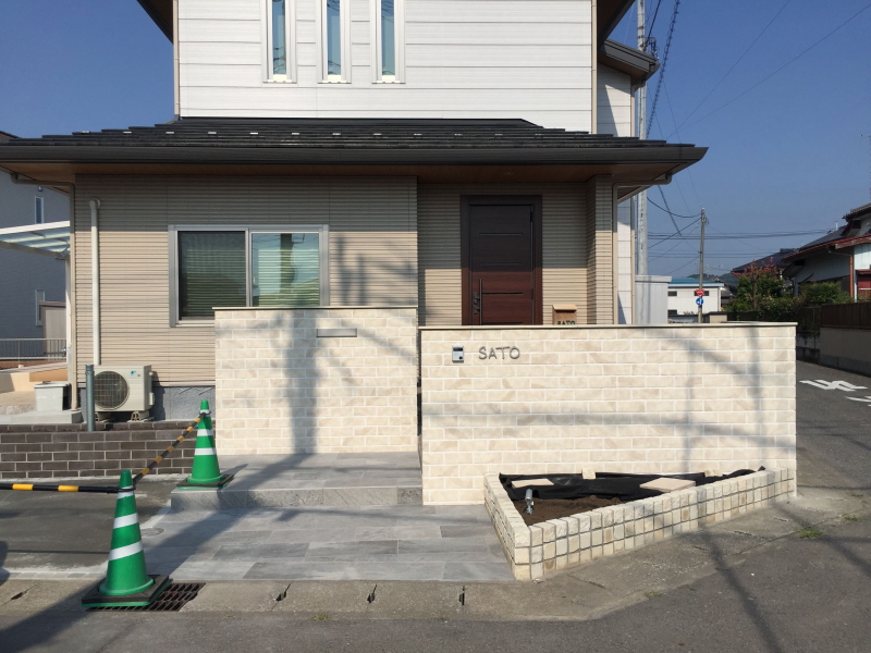 広栄産業 エクステリア ガーデンリフォーム 小山市 栃木県 茨木県 古河市 ガーデン工事 外構工事 野木町 佐野市 下都賀郡