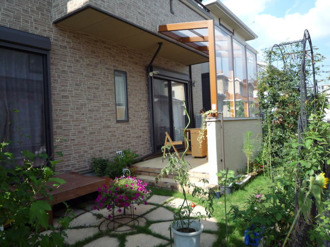 広栄産業 エクステリア ガーデンリフォーム 小山市 栃木県 茨木県 古河市 ガーデン工事 外構工事 野木町 佐野市 下都賀郡