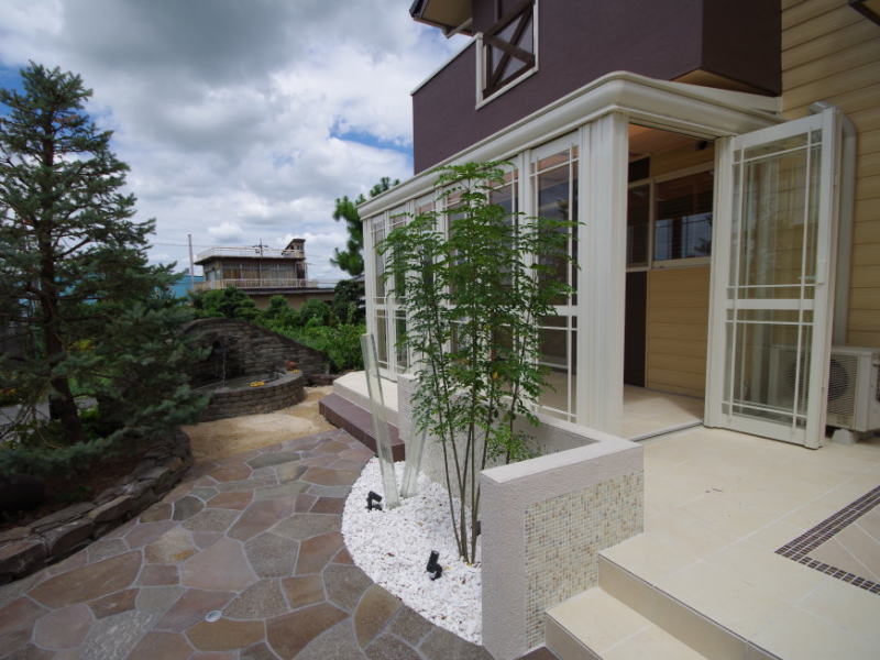 広栄産業 エクステリア ガーデンリフォーム 小山市 栃木県 茨木県 古河市 ガーデン工事 外構工事 野木町 佐野市 下都賀郡