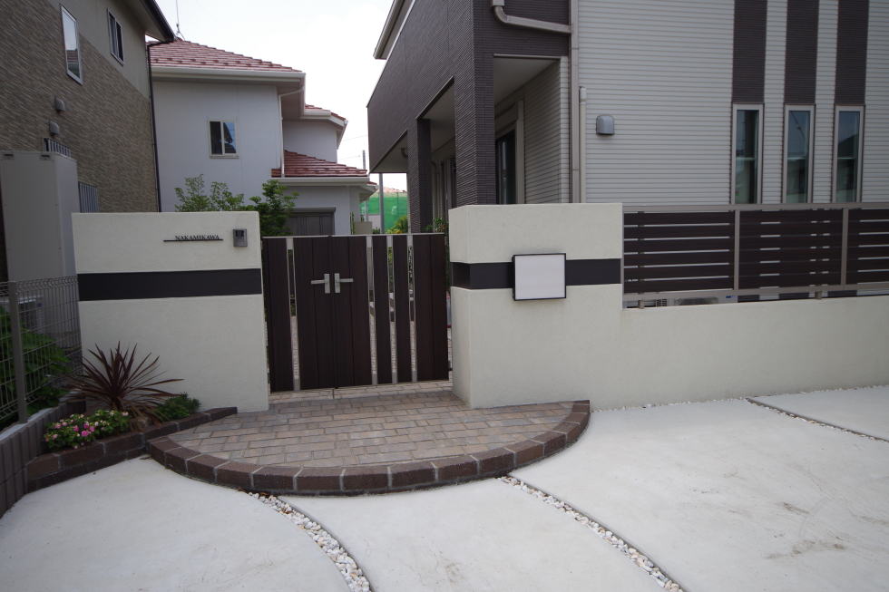 小山市,間々田,エクステリア,ガーデニング,ガーデン,外構工事,野木町,古河市,栃木市,佐野市,下都賀郡,リフォーム,ブロック工事,造園工事